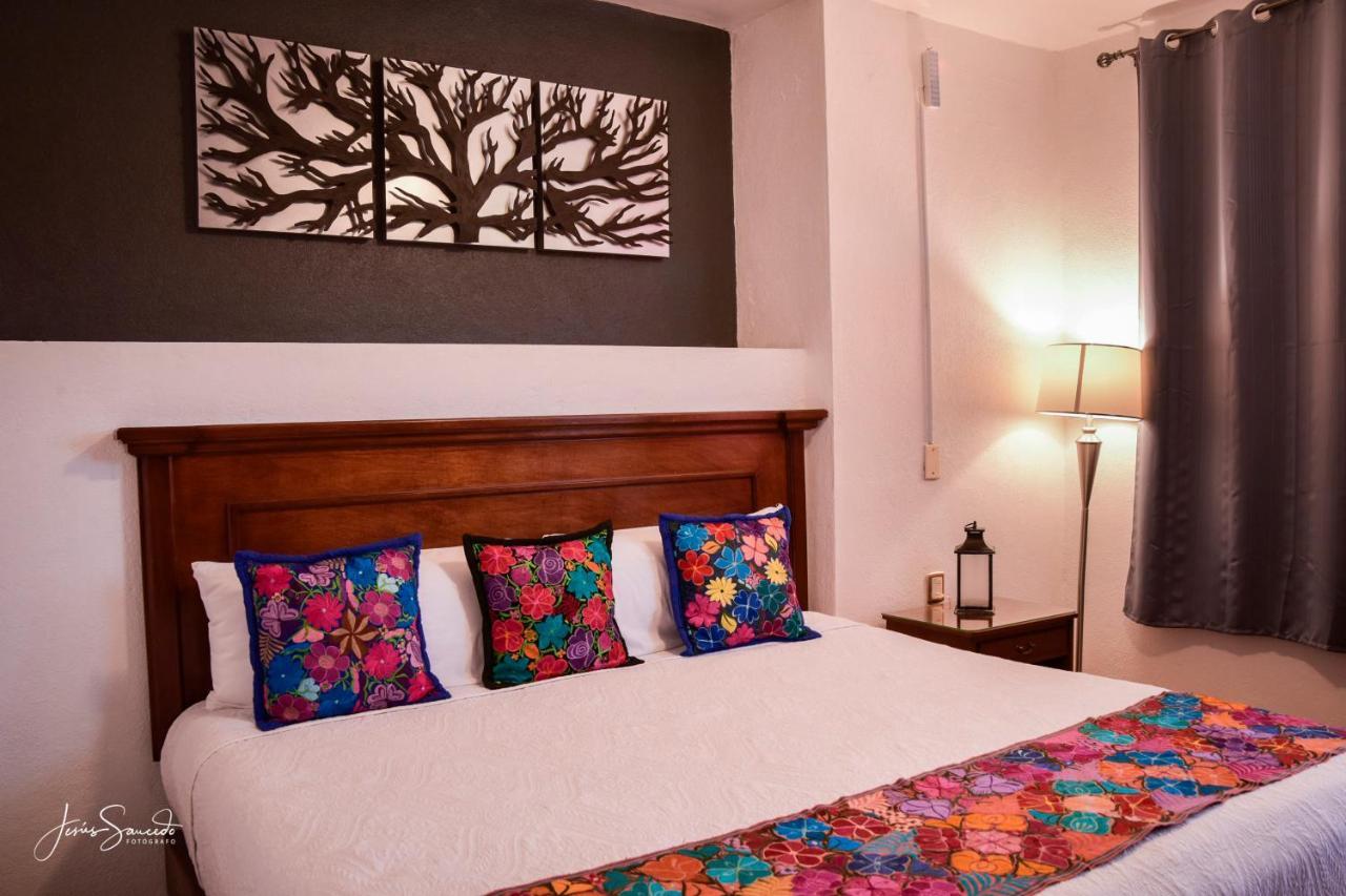 Del Centro Hotel Bernal Bagian luar foto