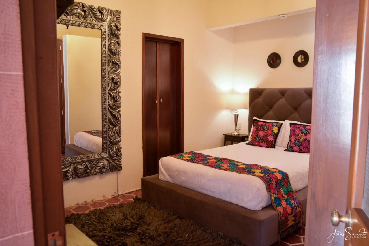 Del Centro Hotel Bernal Bagian luar foto